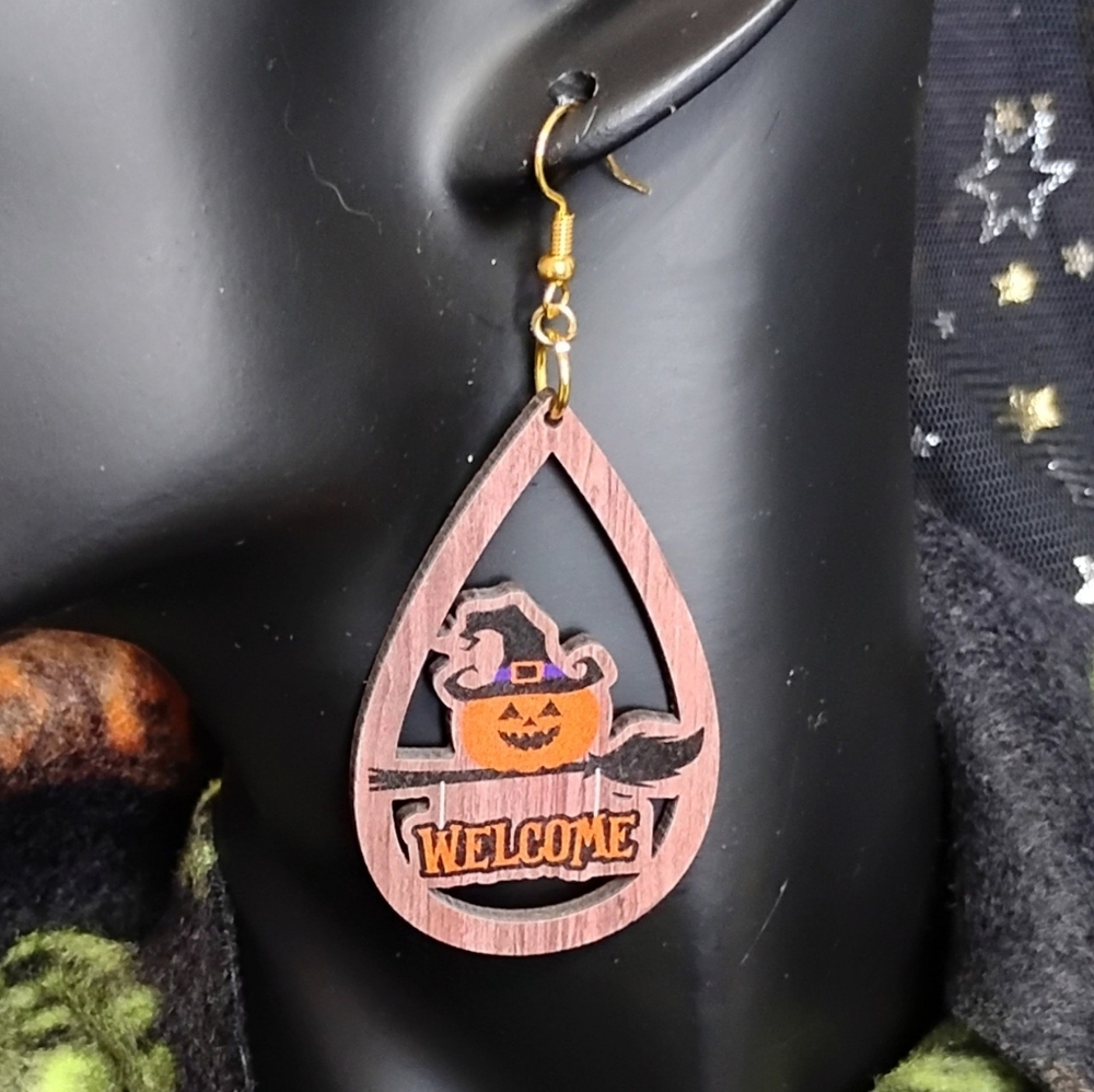 GROOVY GLAM Handmade Halloween Earrings Lazer Cutout Wood Jack O Lantern Autumn
